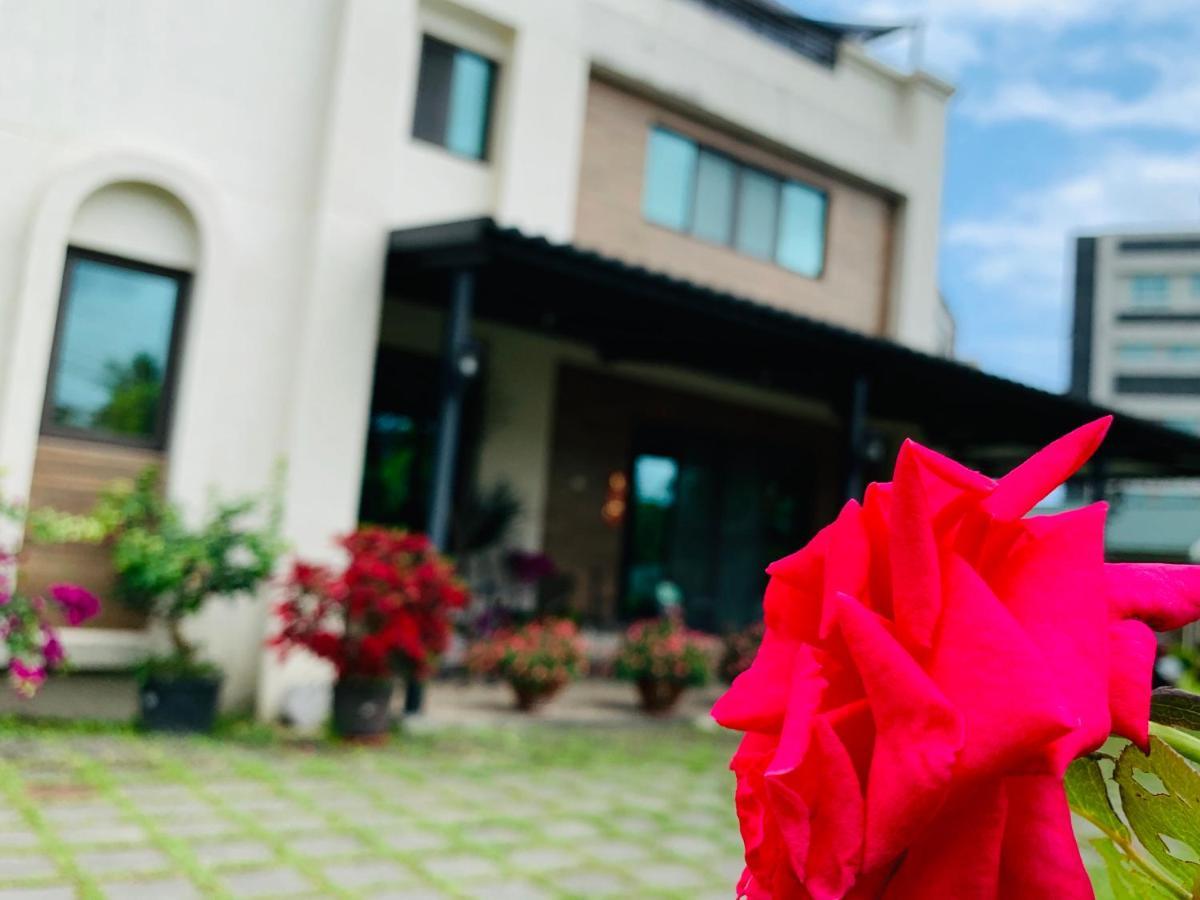 Jifun Flower Meanings 지안 외부 사진